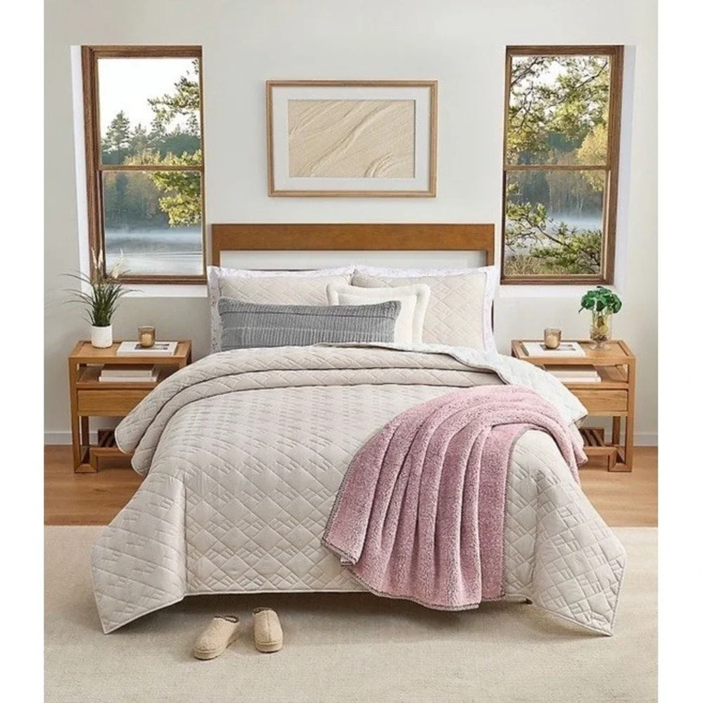 BearPaw KING size Ivory Beige Quilt w/ Shams 3 pc Set - New