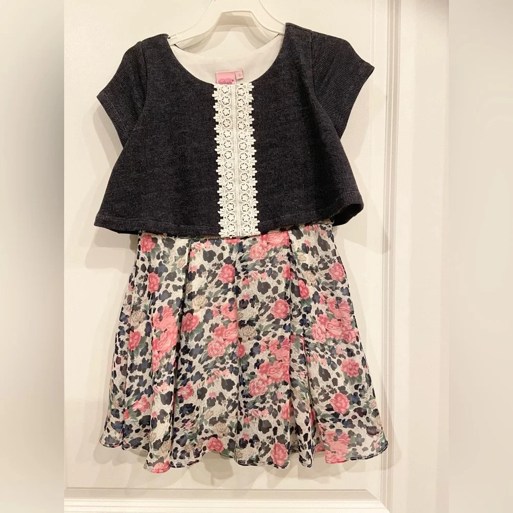 Lipstik Girls delightful boutique