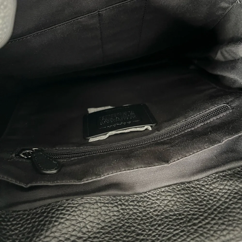 Coach discover sleek