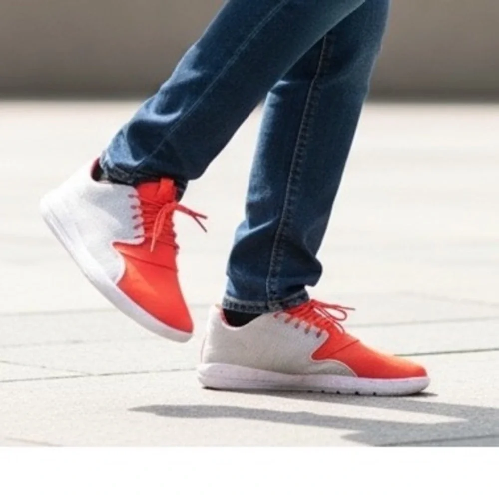 Nike Jordan Eclipse Mens Sneakers 8.5 Bright Mango Silver Speckled‎ shoes