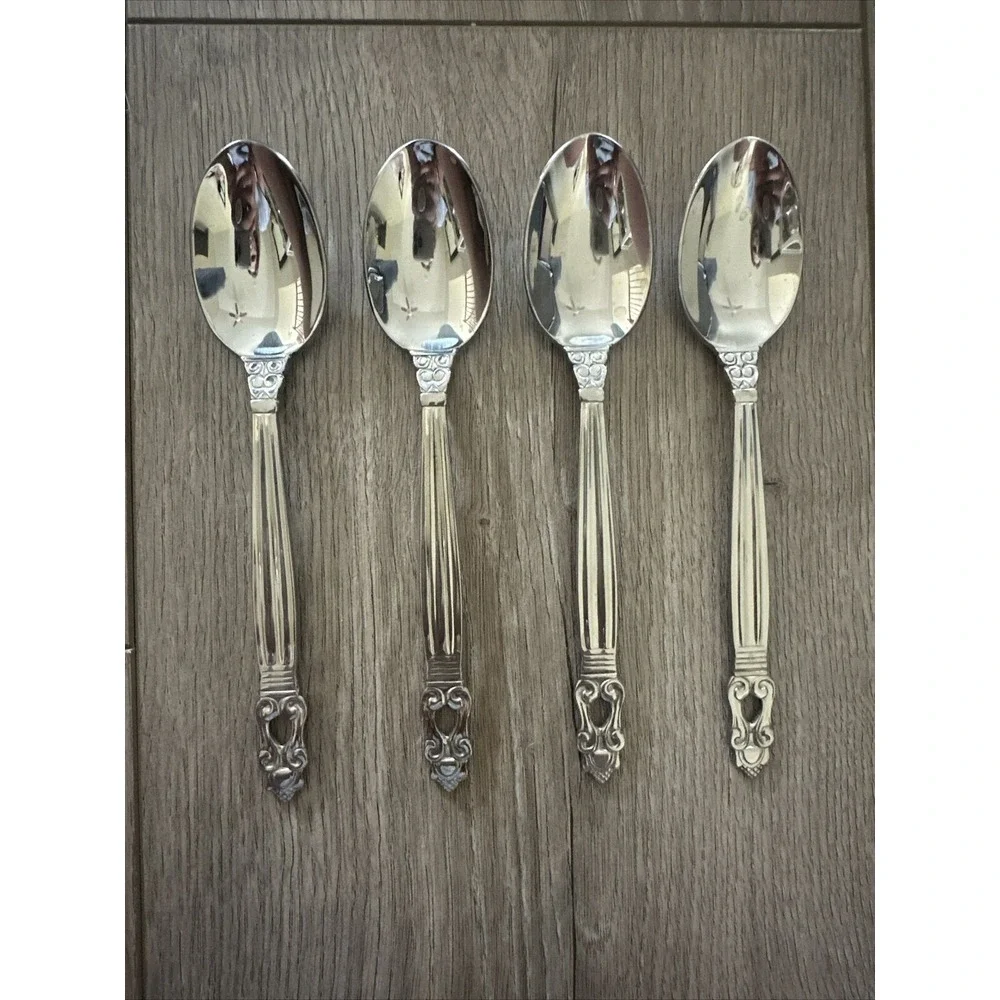4 Towle‎ Stainless Steel 18/10 KING GUSTAV Teaspoons China