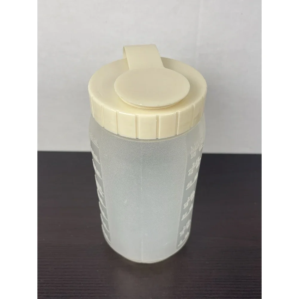 Rubbermaid vintage servin