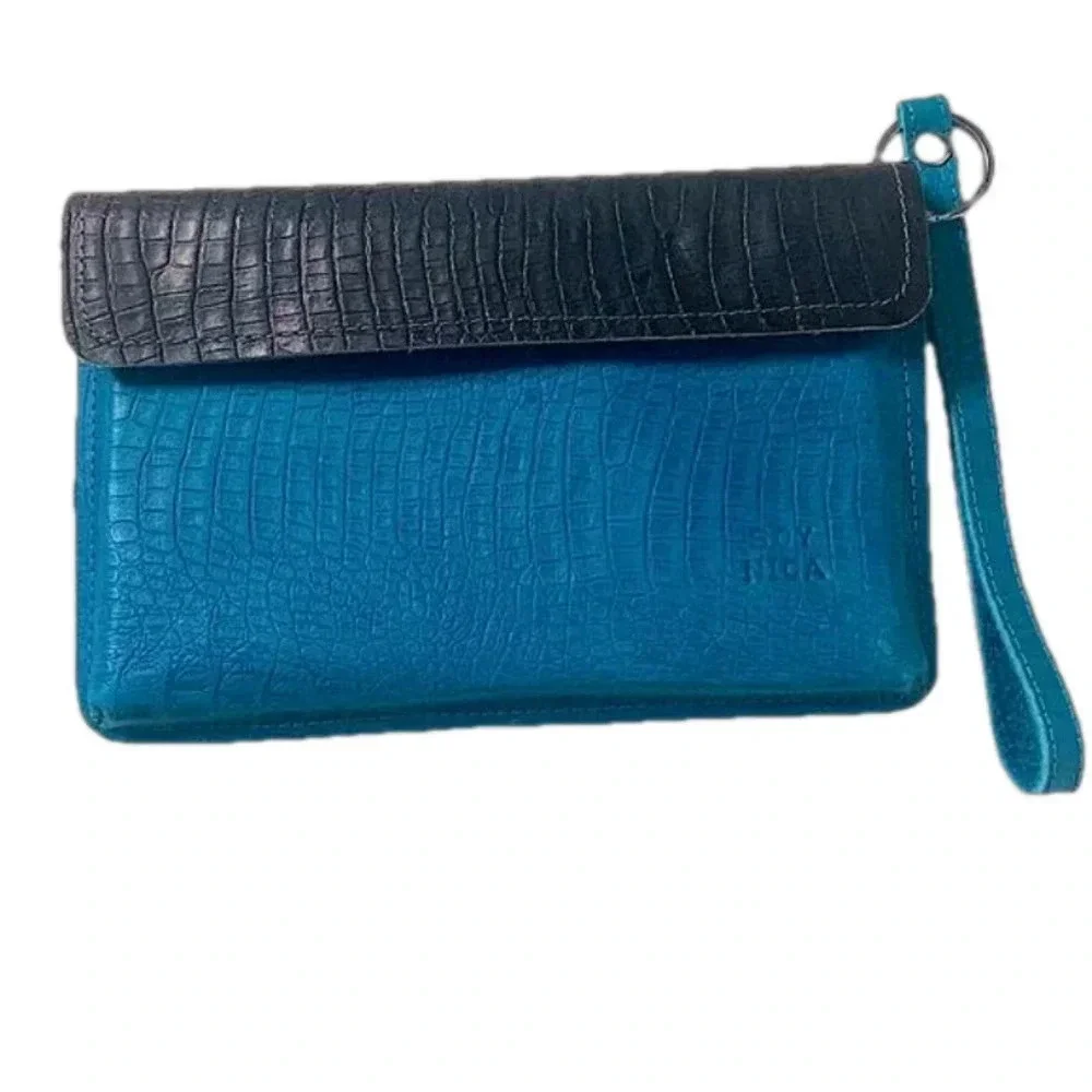 Leather clutch handmade hand dyed textured blue black modern‎ clean bag Soy Nica