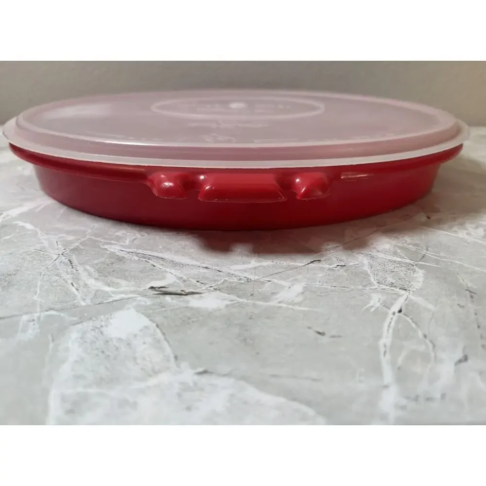 Tupperware tray section