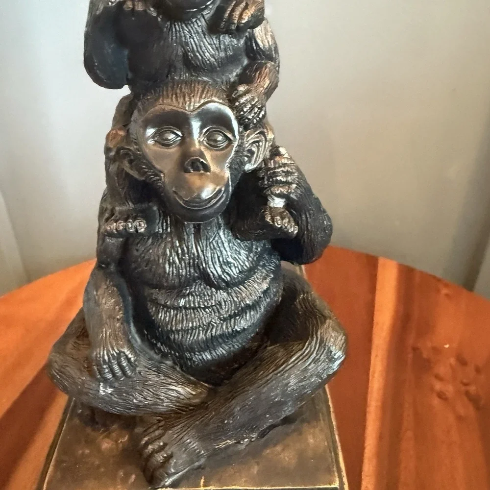 The Unbranded Brand vintage monkey
