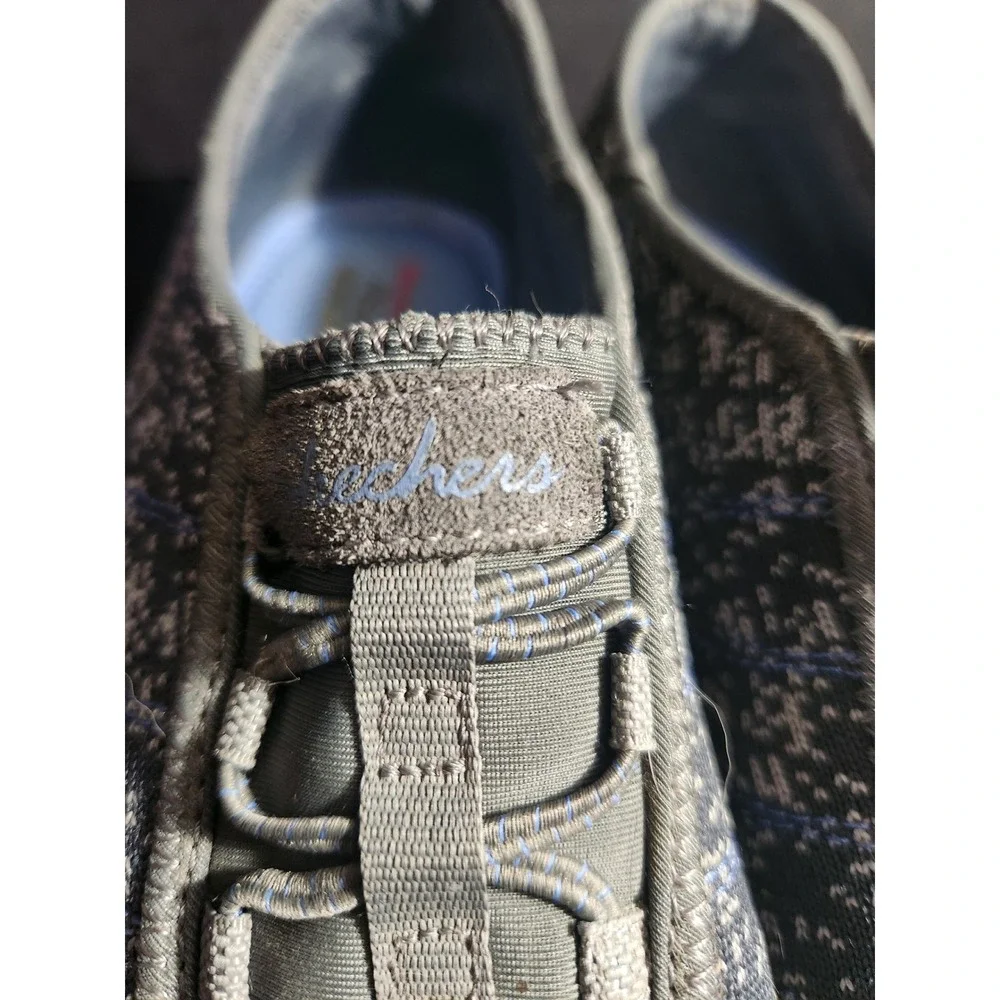 Skechers Relaxed Fit Memory Foam Gray Knit Slip On Sneakers‎ 23008 Womens 9.5