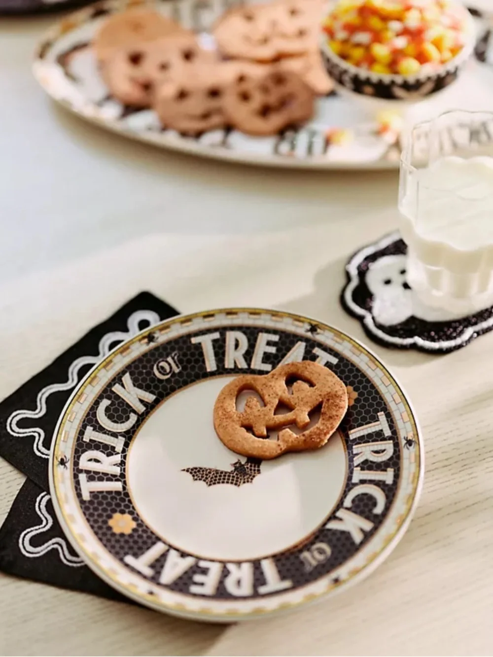 Anthropologie halloween dinner