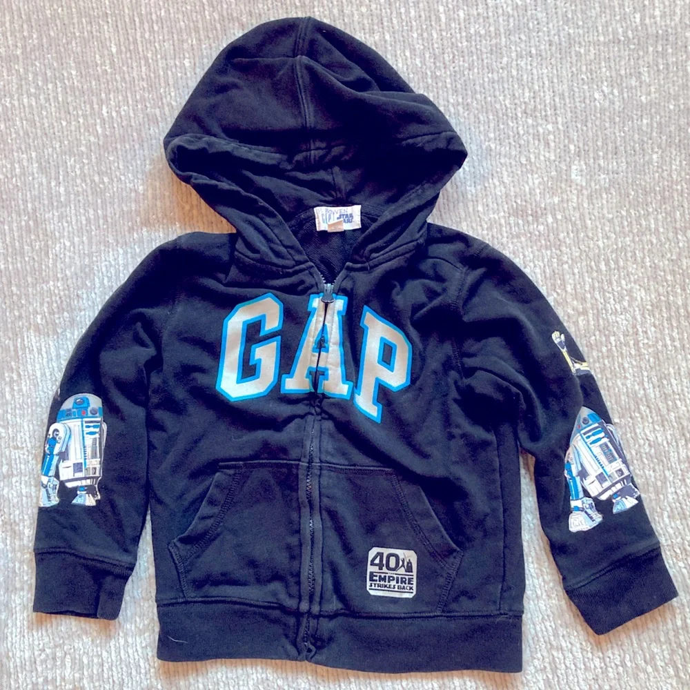 GAP Star Wars hoodie sweatshirt, Empire‎ Strikes Back, R3-D2, C-3PO, 5 Years