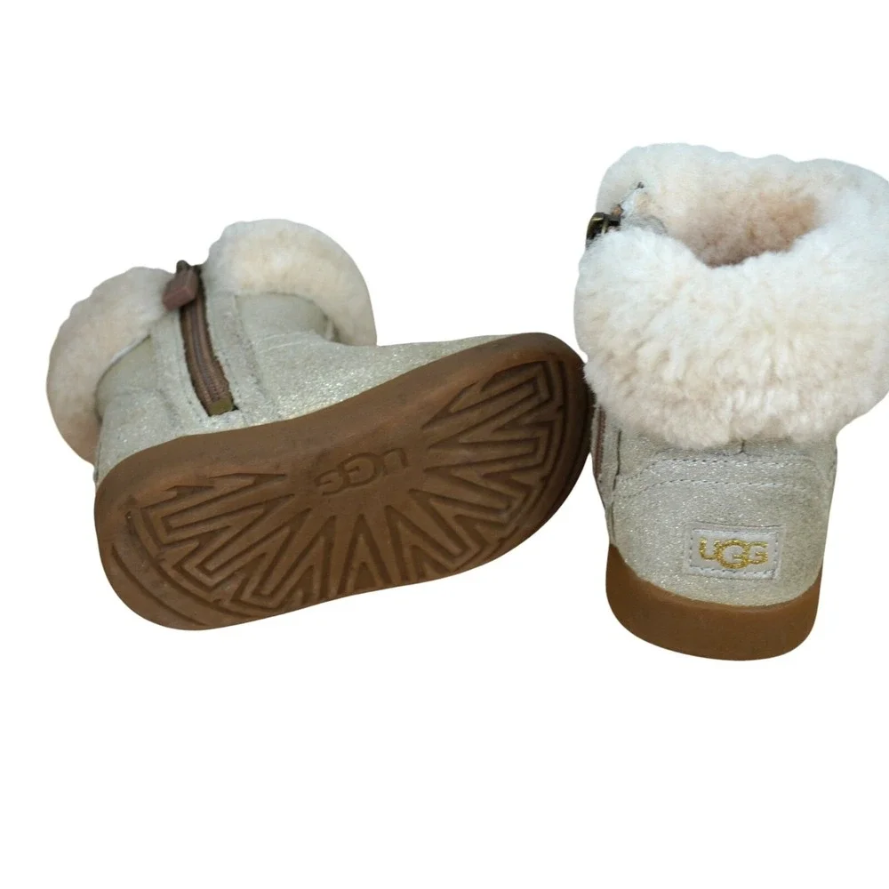 UGG these jorie