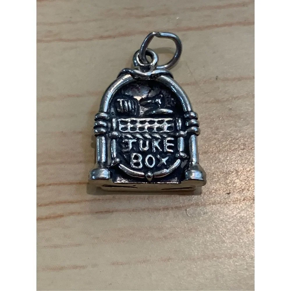 .925 Jukebox Sterling Silver Jewelry Charm #music #dance