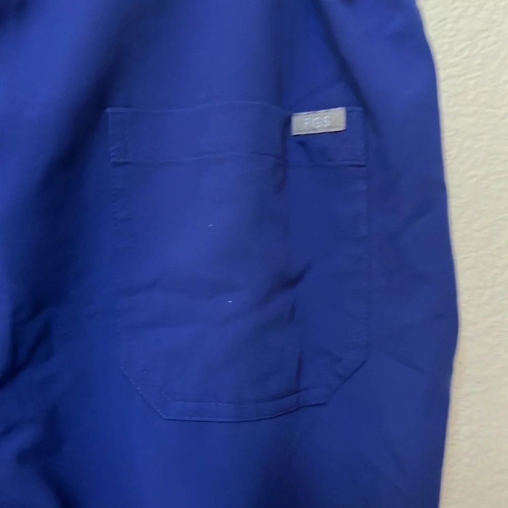 Figs technical collection sz medium M pants