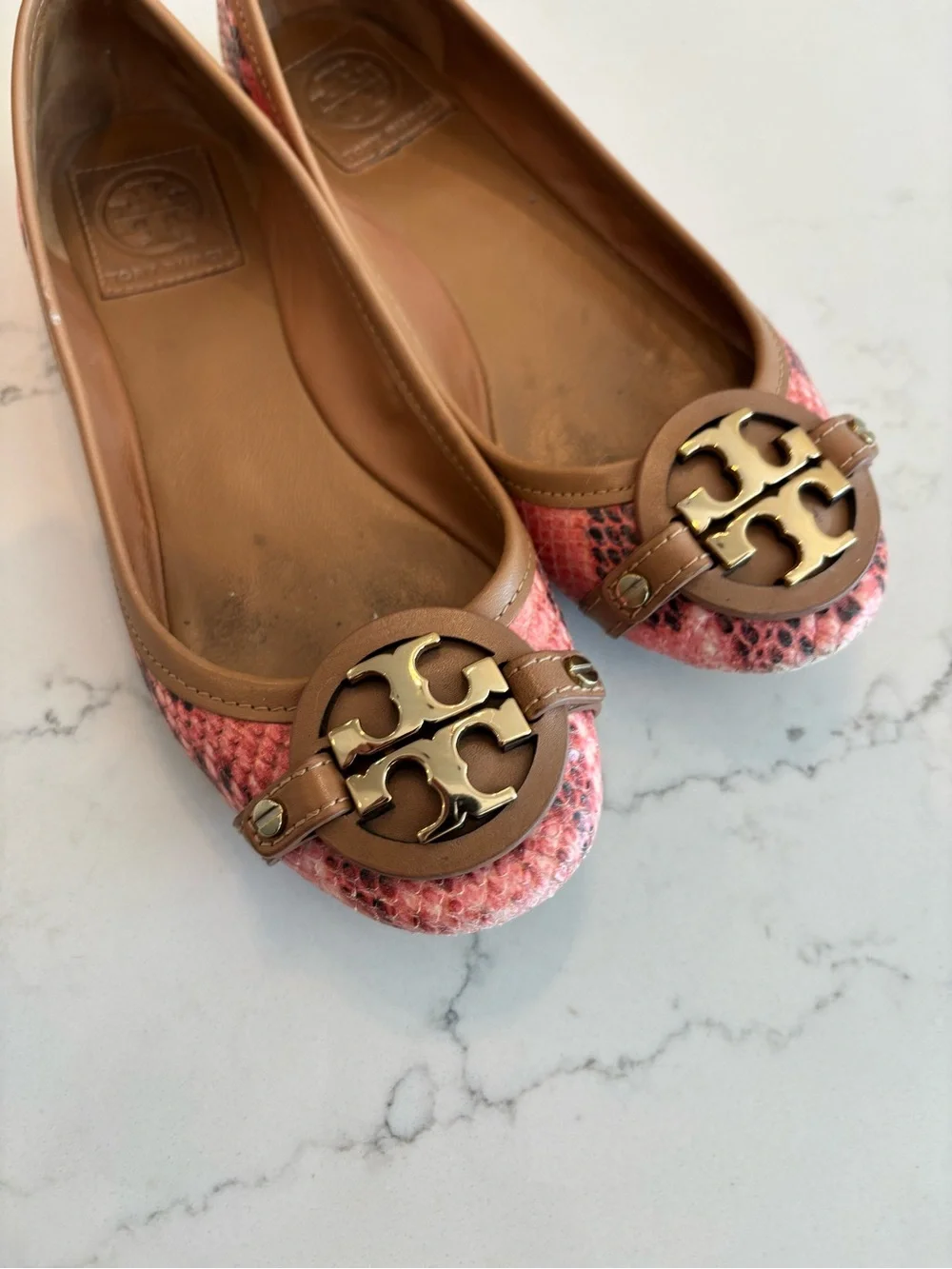 Tory Burch Pink Snakeskin-Print Leather Logo Ballet Flats with Tan Trim CT
