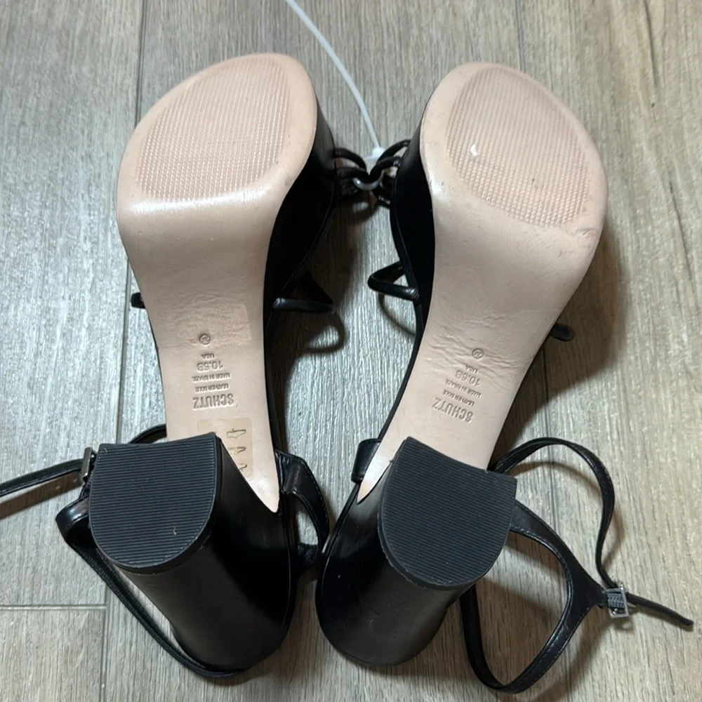 SCHUTZ sexy footwear