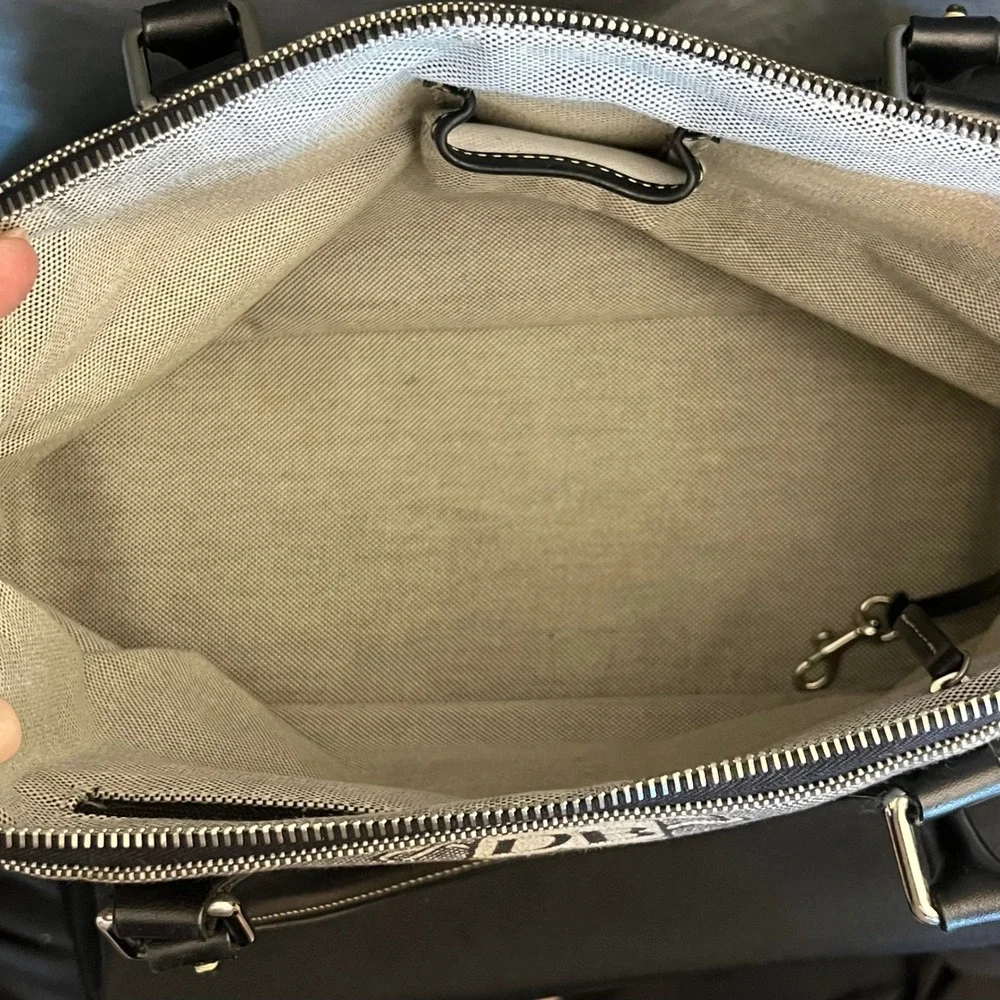 dooney bourke