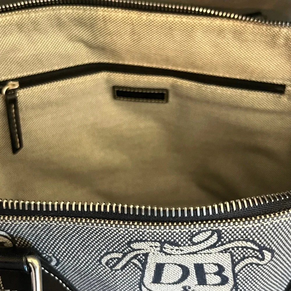dooney bourke
