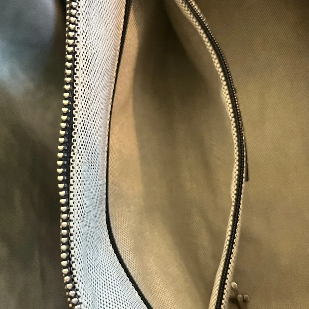 dooney bourke