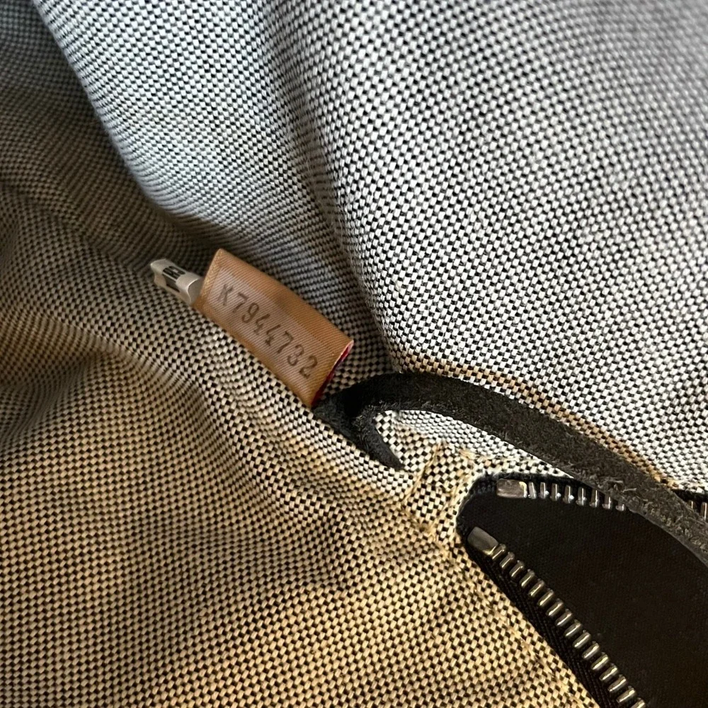 dooney bourke
