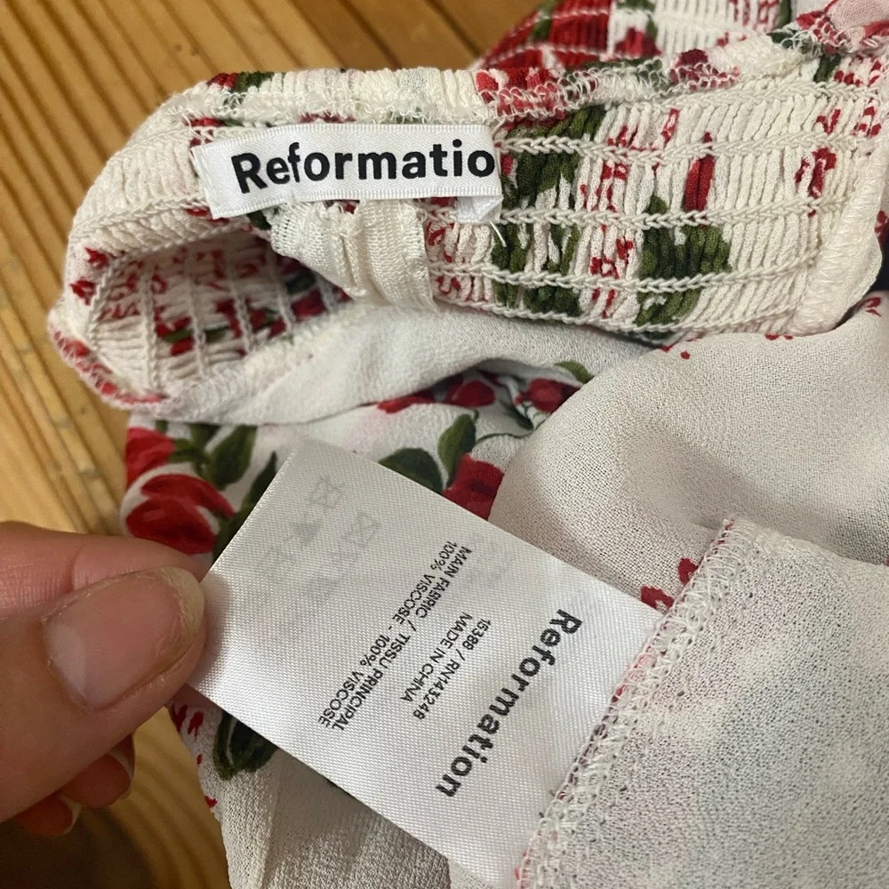 Reformation fitted sweetheart