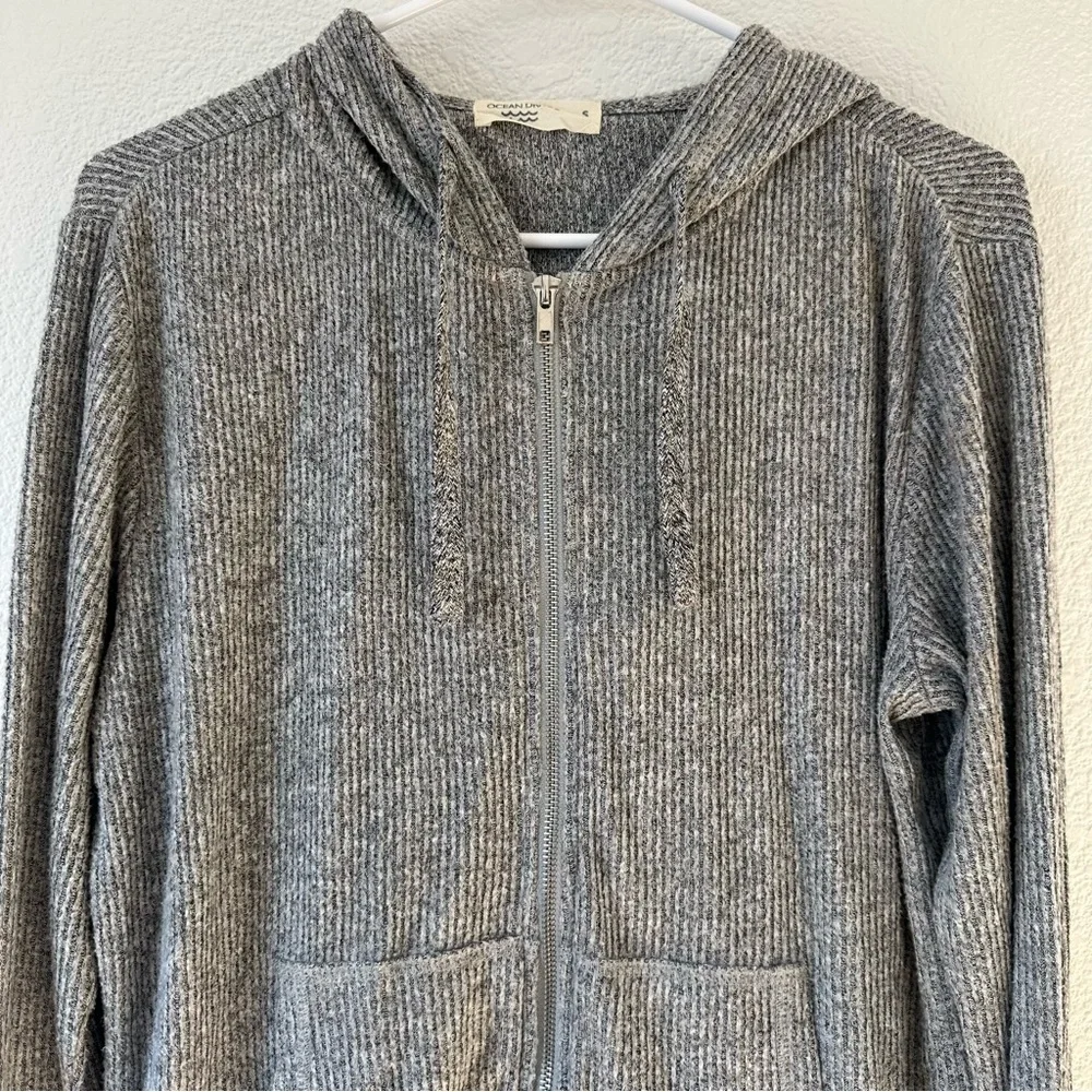 Ocean Drive comfortable gray