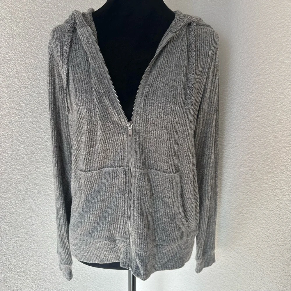 Ocean Drive comfortable gray