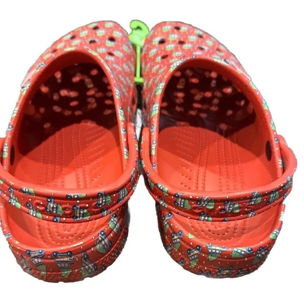 CROCS elevate your