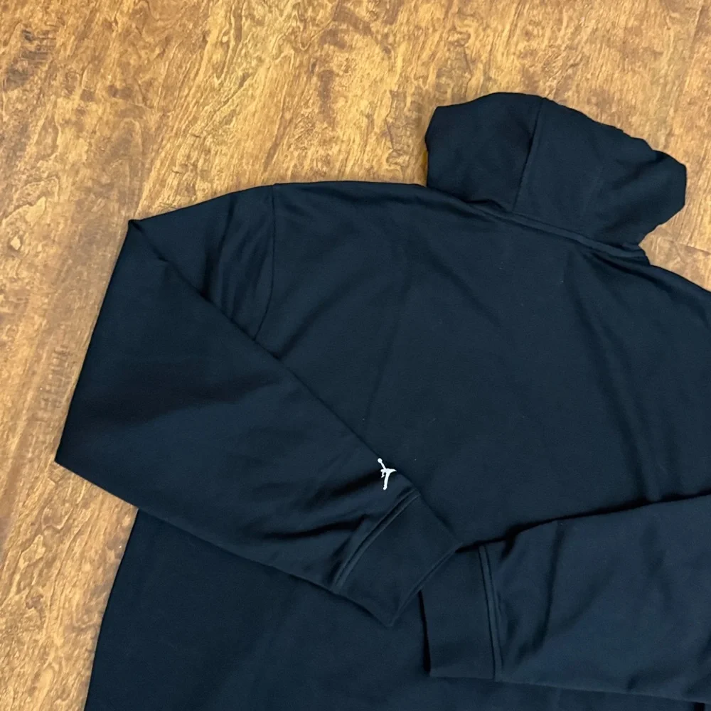 Jordan multi ideal