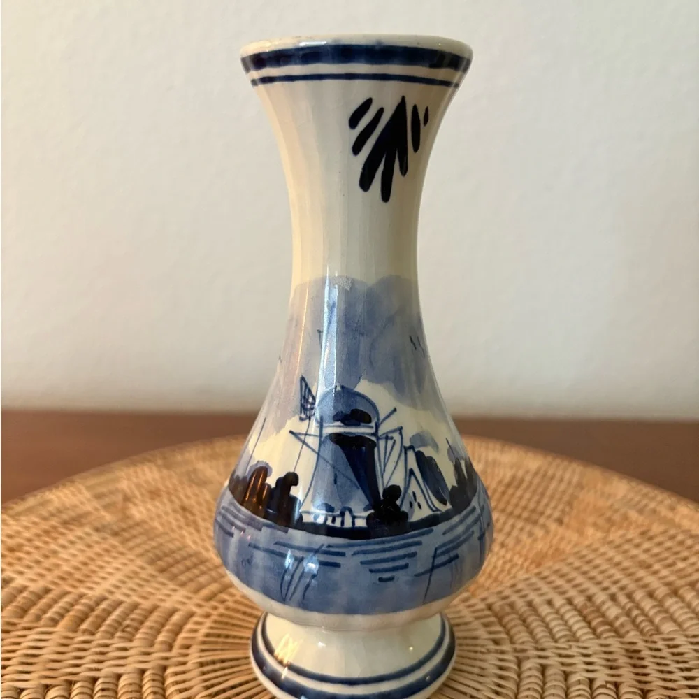 N/A charming vintage