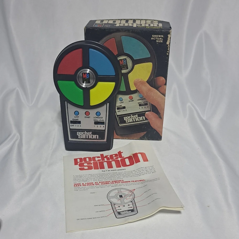Milton Bradley vintage 1980