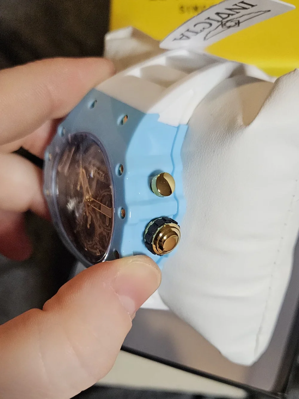 Invicta blue gold