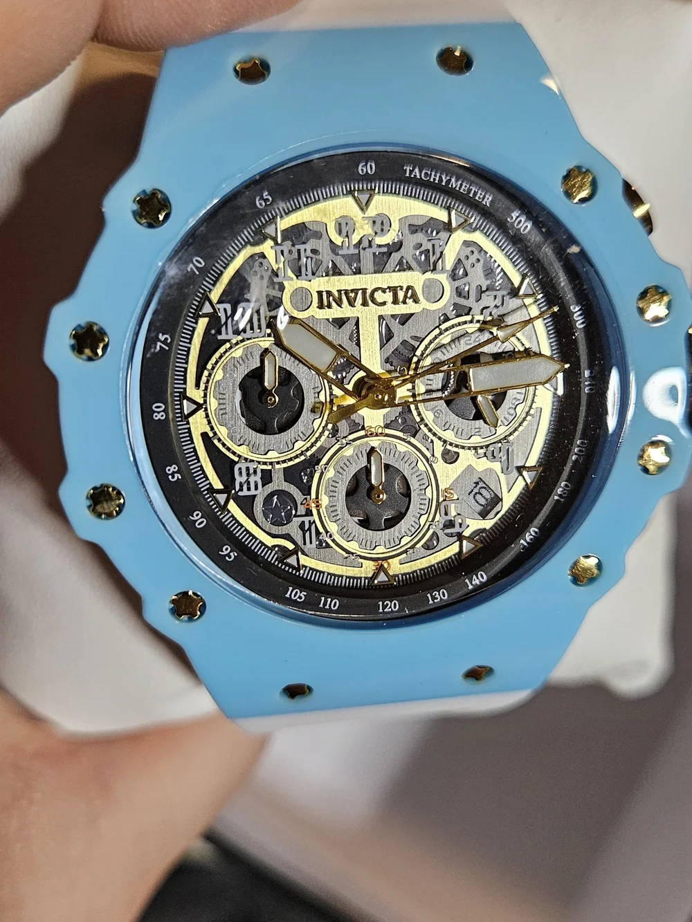 Invicta blue gold
