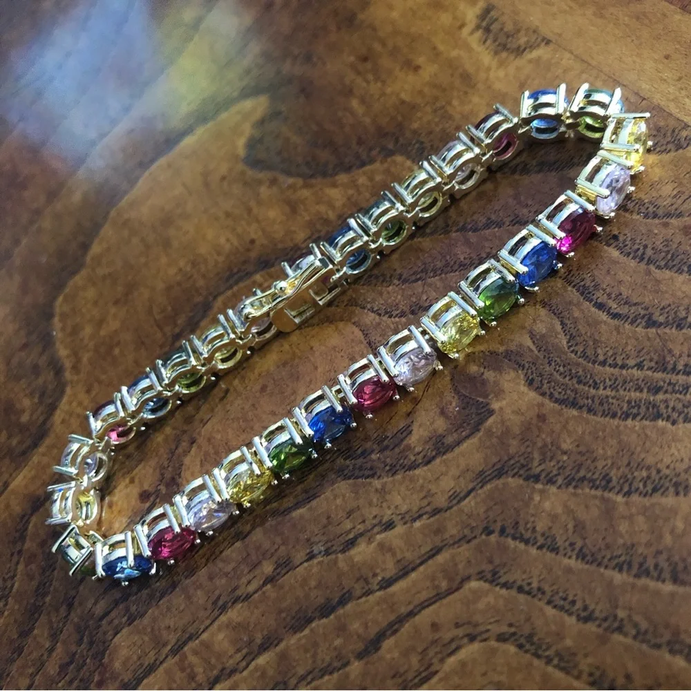 N/A ladies 18kt