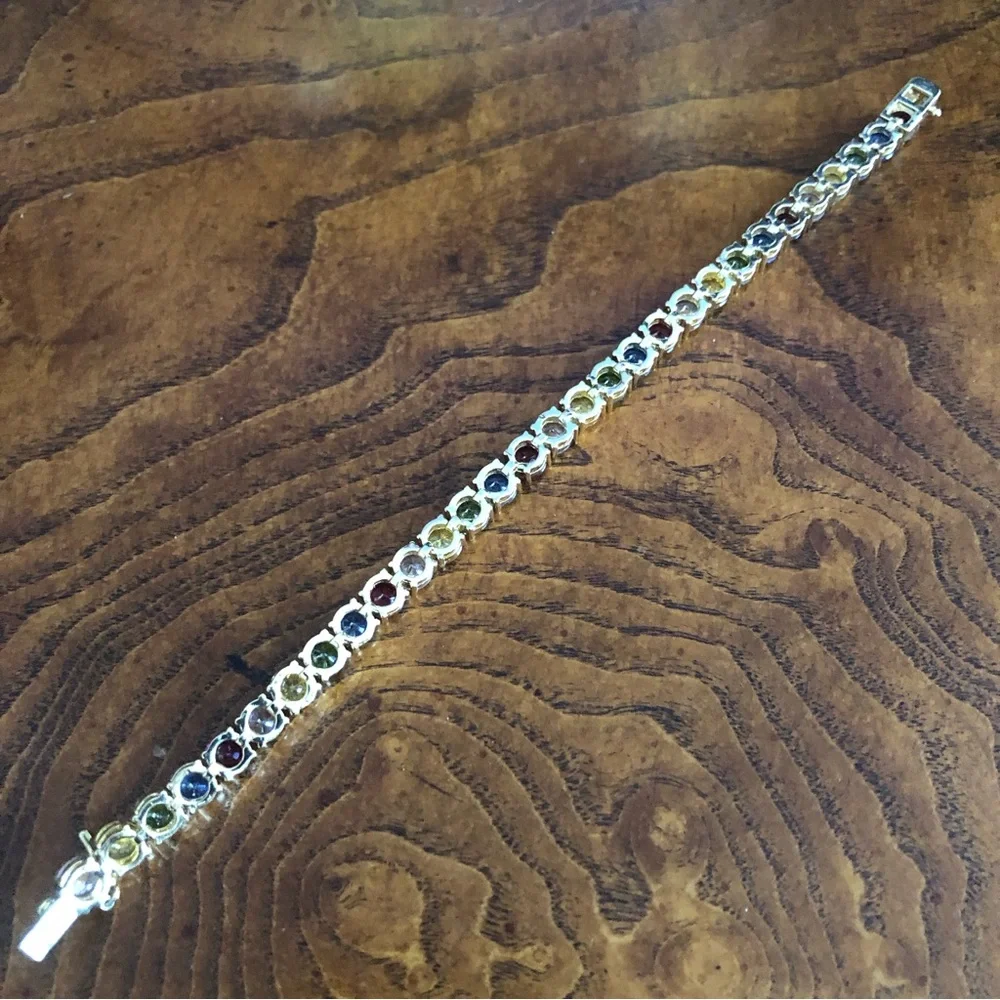 N/A ladies 18kt