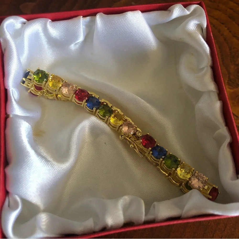 N/A ladies 18kt