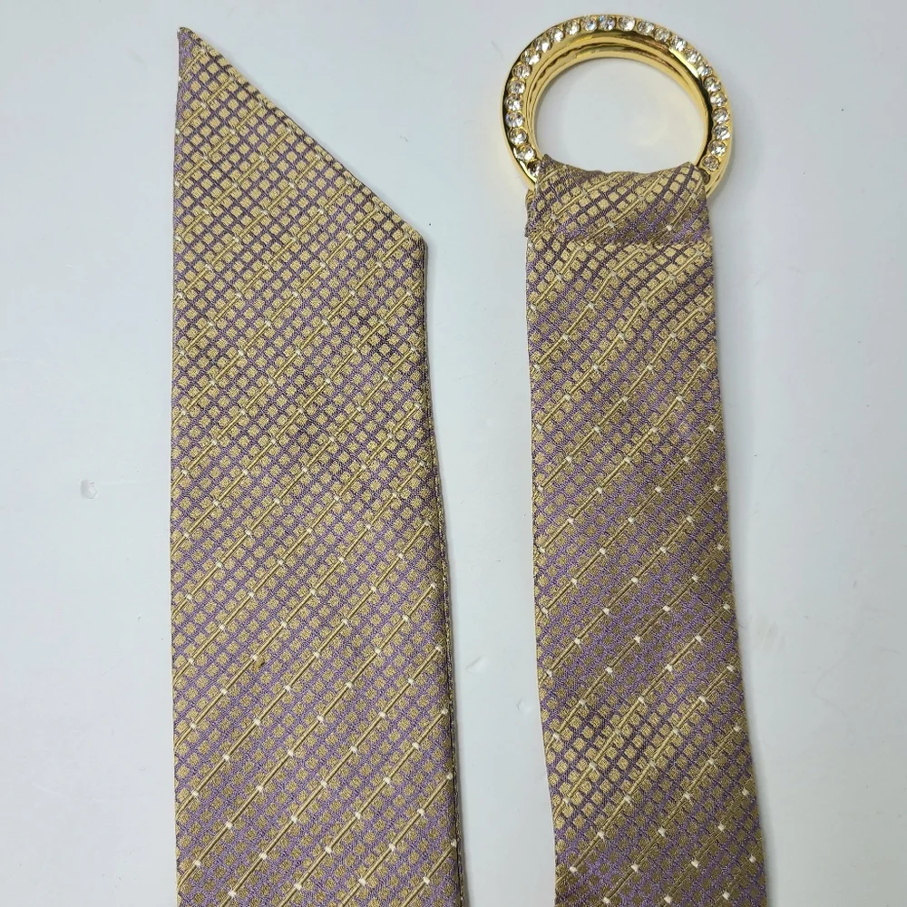 Another Line through 100% tie