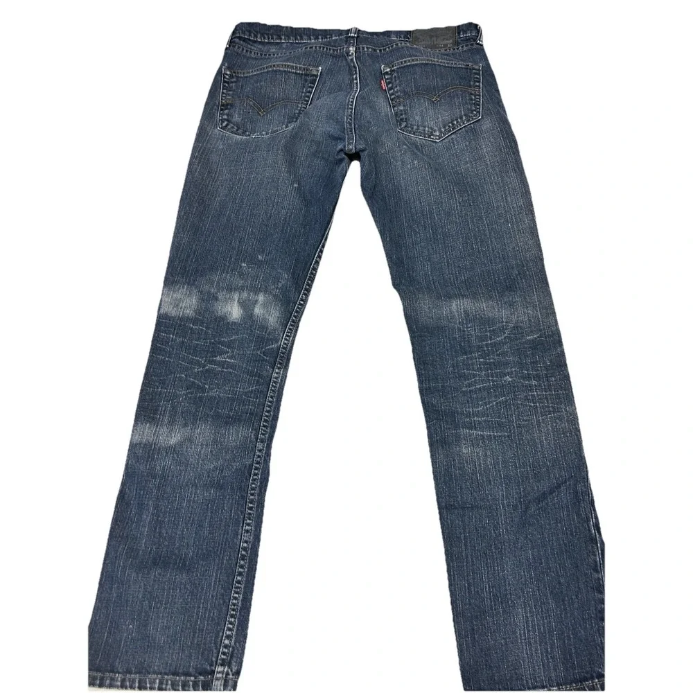 Levis fit blue