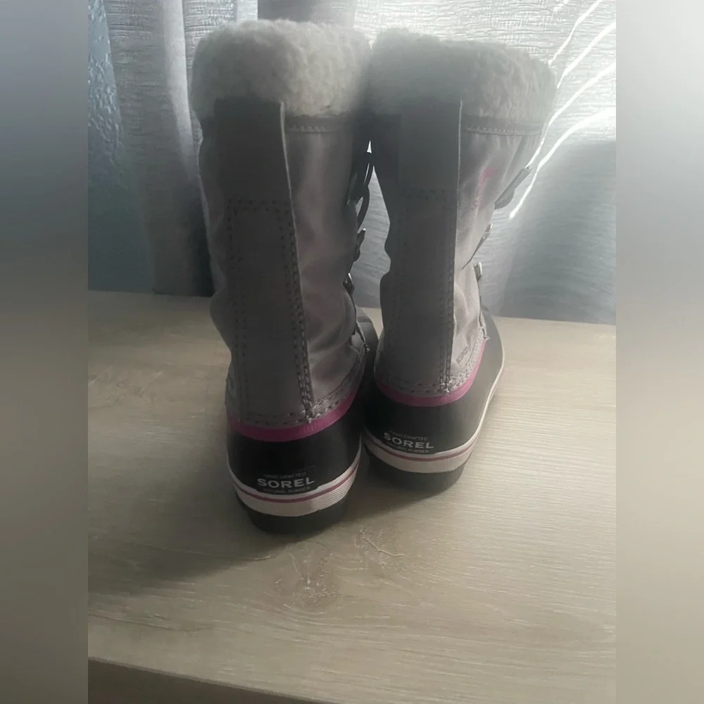 Sorel snow boots
