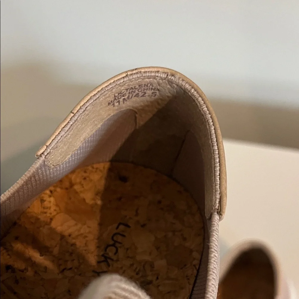 Lucky Brand perfect new