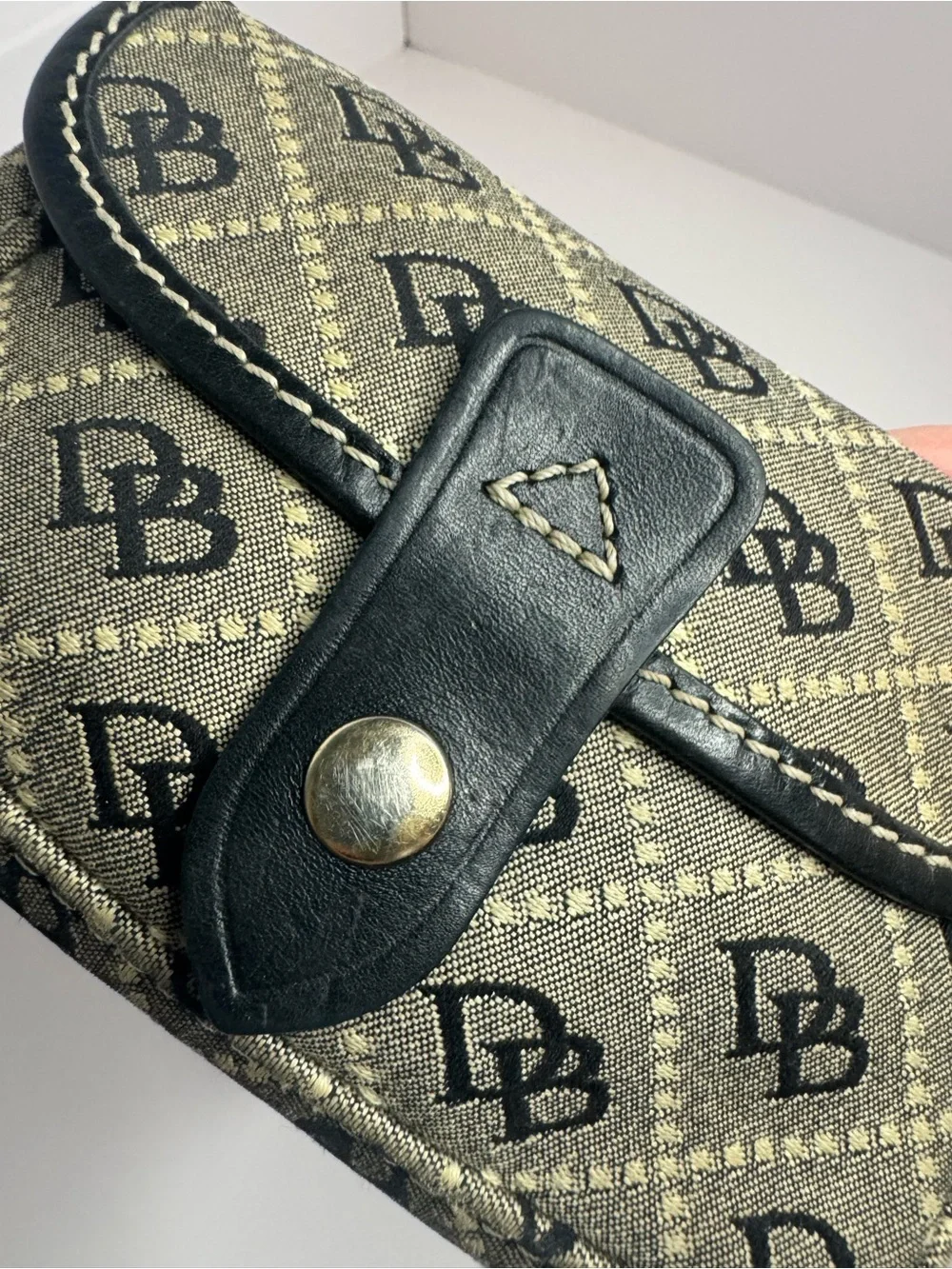 💖 #306 Dooney & Bourke Monogram Wristlet Pouch