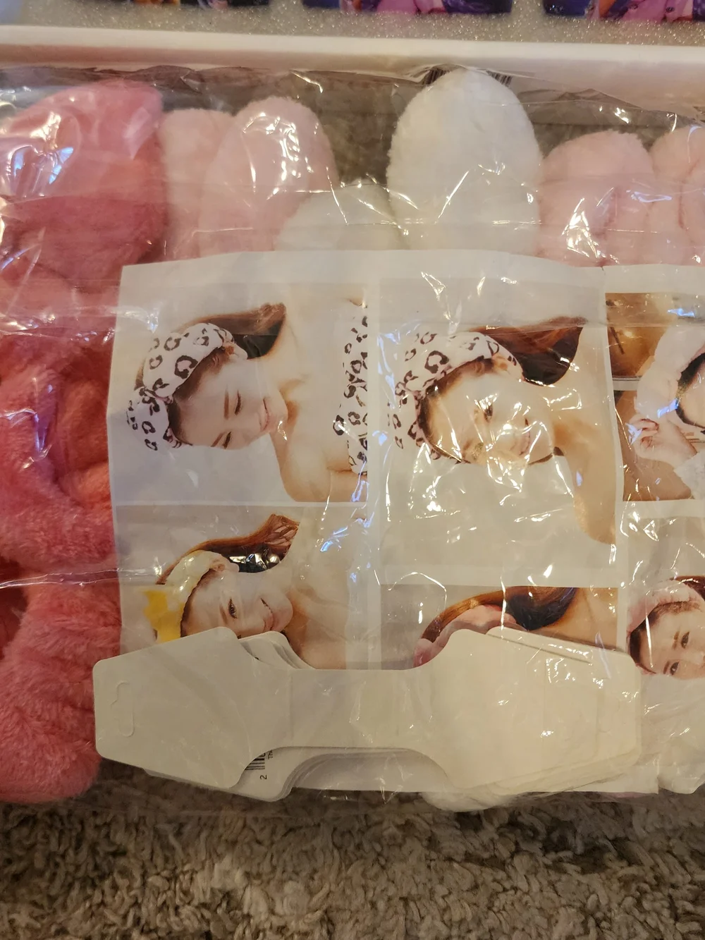 Huntrix set pastel