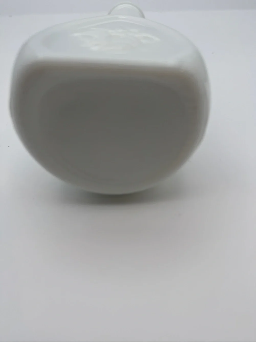 Milk Glass vintage milk