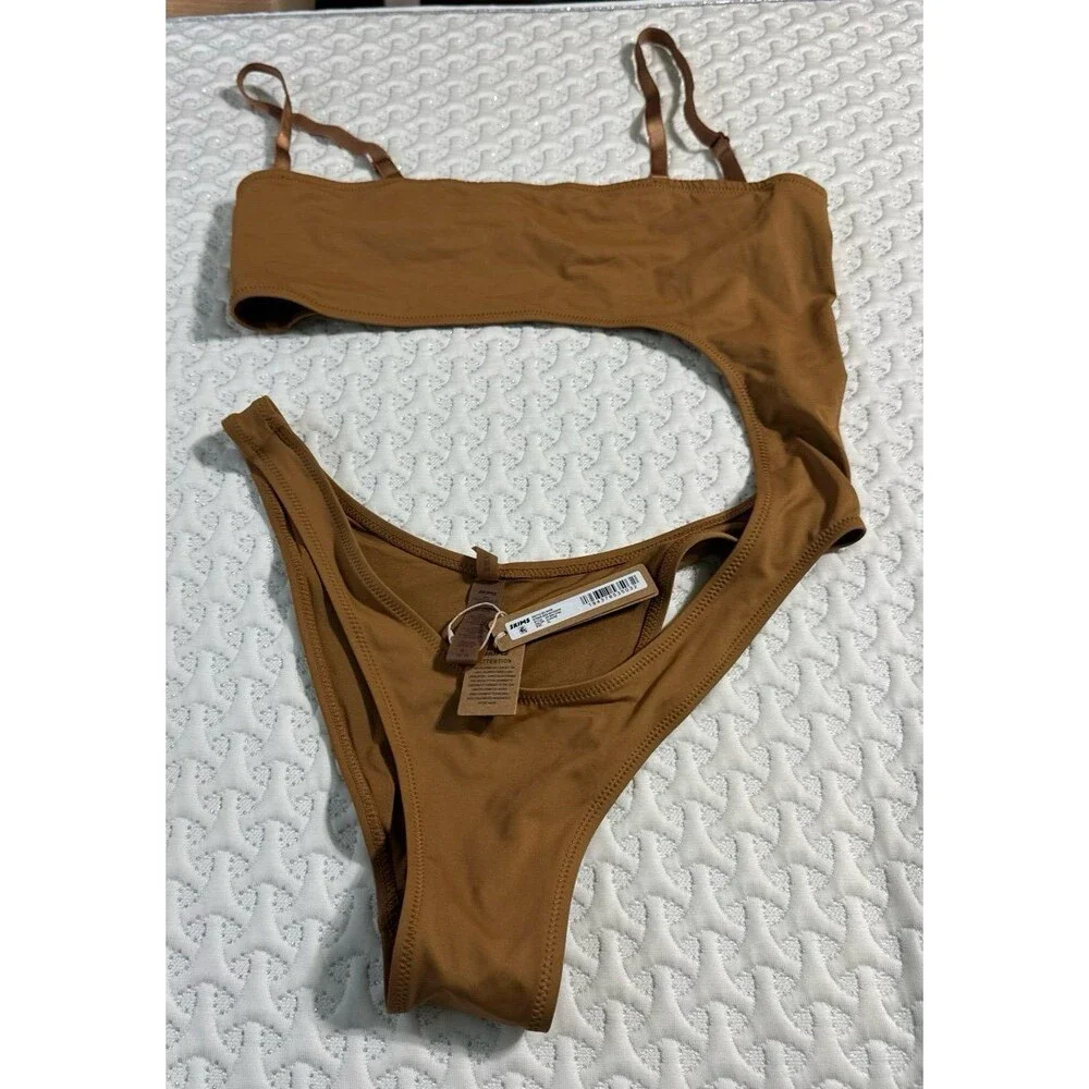 SKIMS xl summer