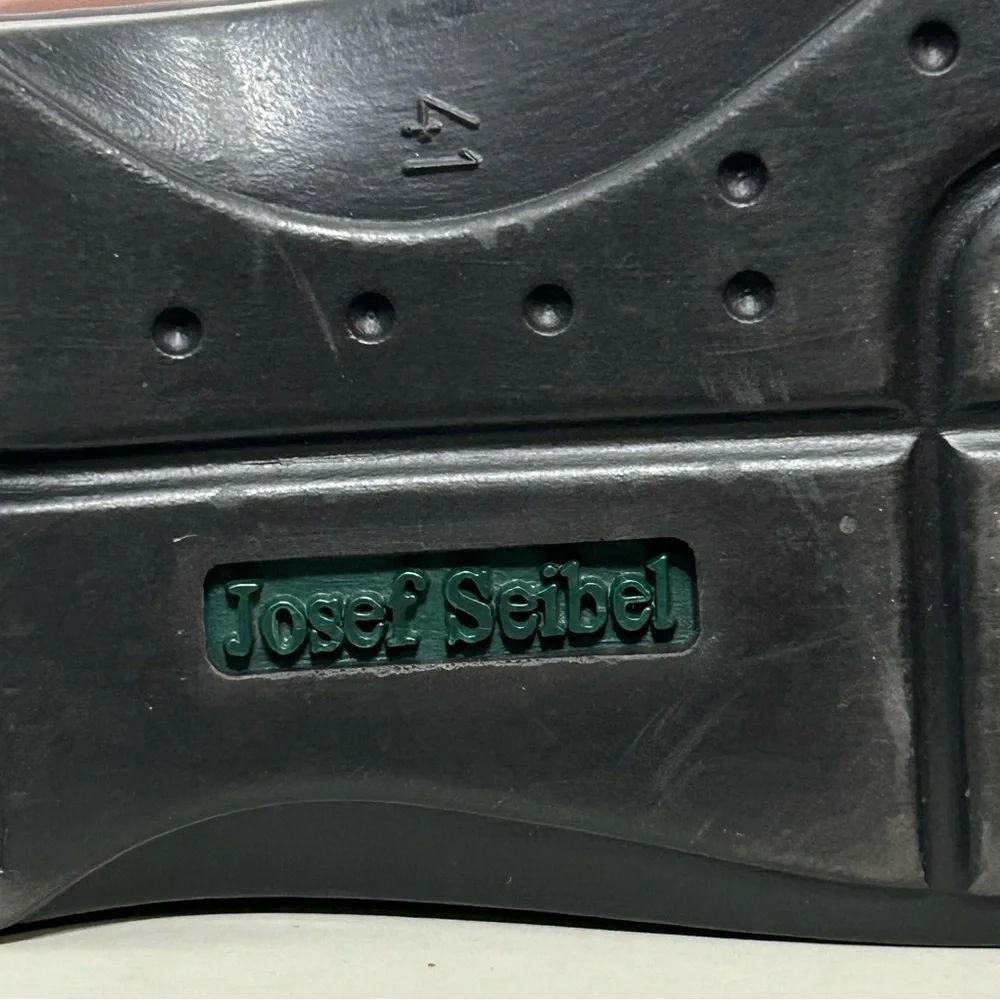Josef Seibel adjustable great smoking