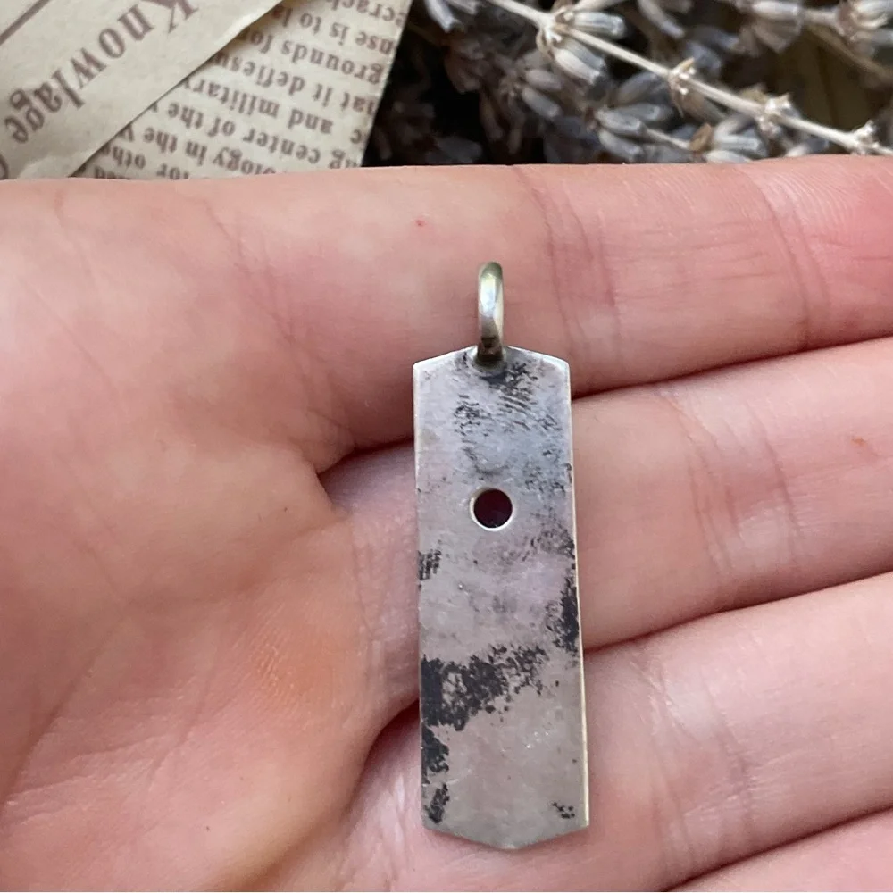 925 Sterling Silver this gorgeous
