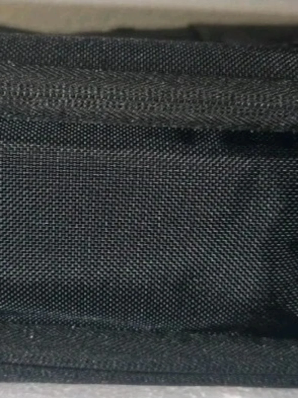 Dell OEM Black Nylon Topload Notebook / Laptop Bag with Shoulder Strap - 17