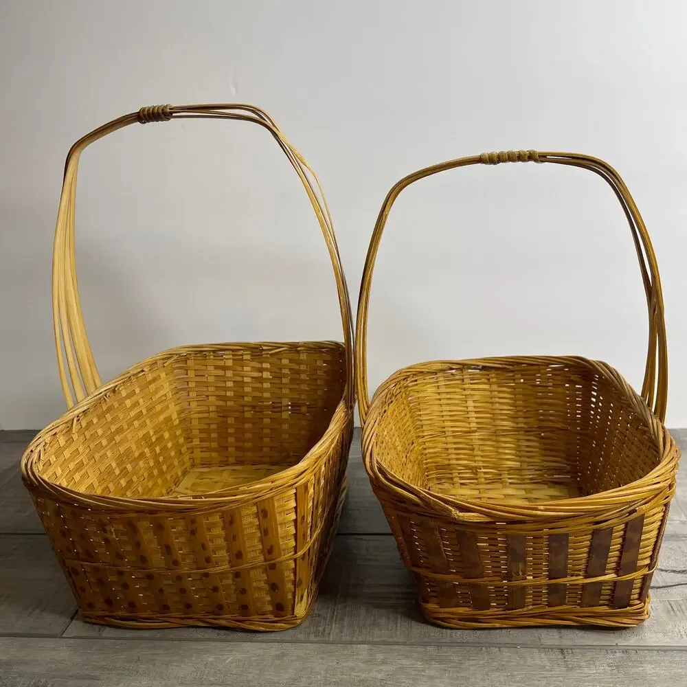 Vintage set woven