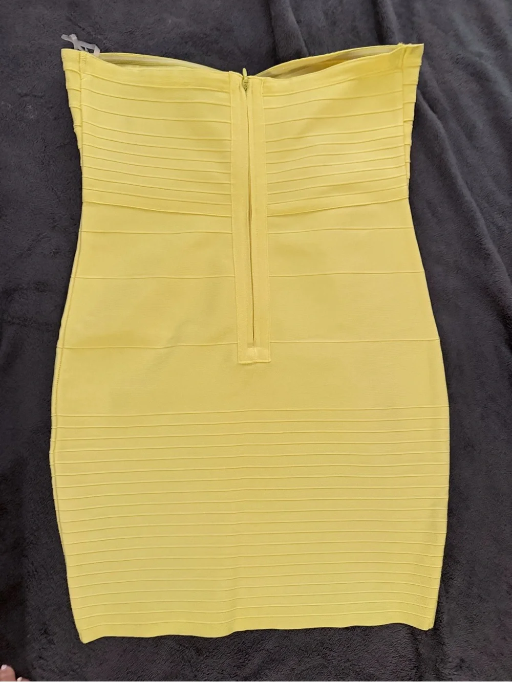 Fashion Nova figure skimming