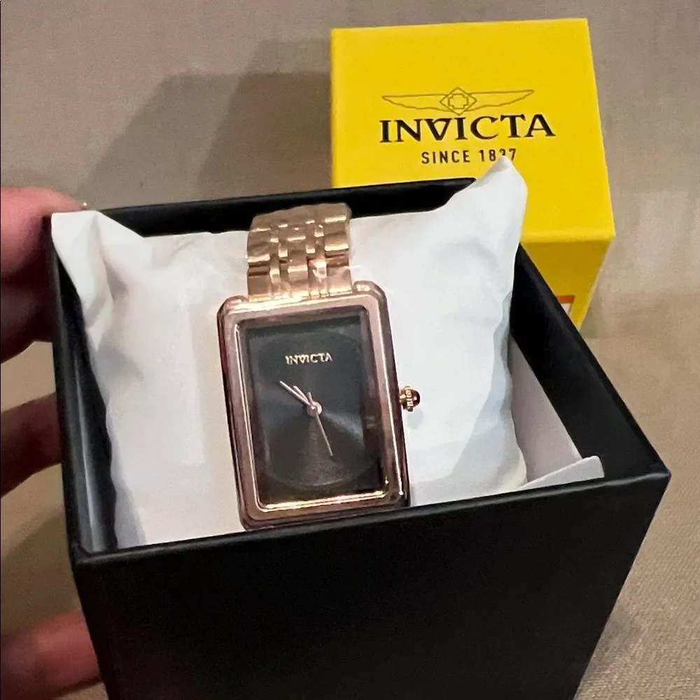 Invicta elegant wildflower