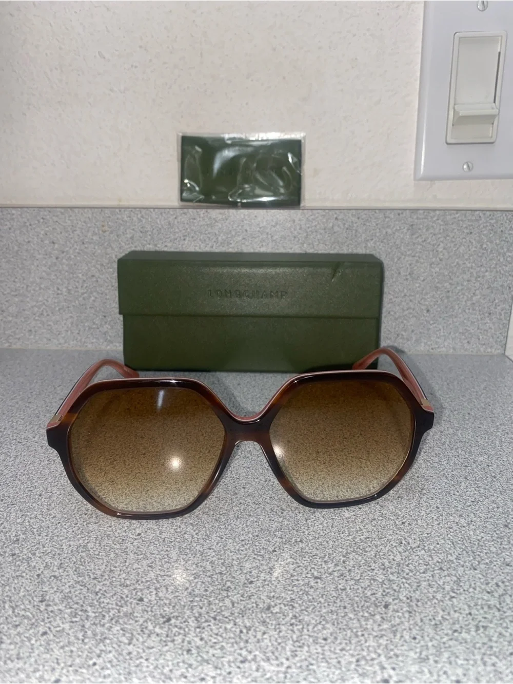 Longchamp nwot lo707s