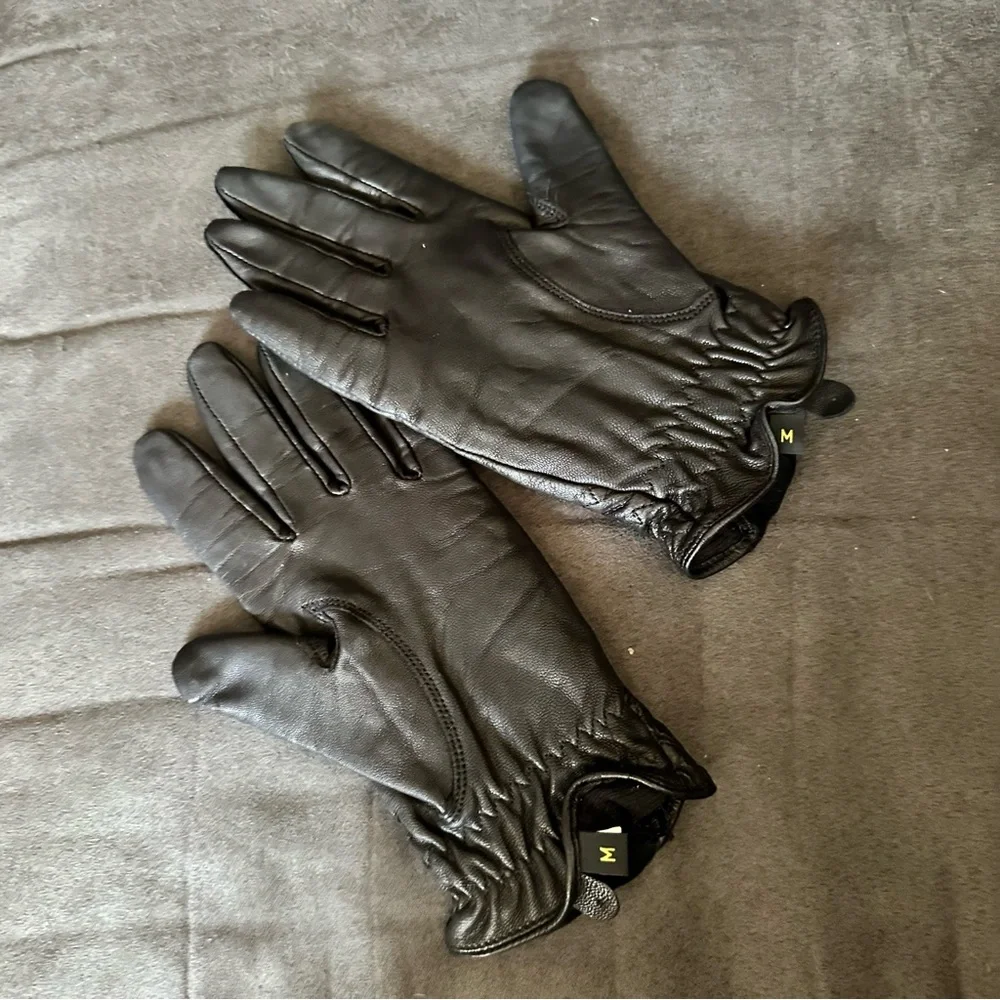 Authentic Italian Leather Black Women’s Gloves | Size Medium