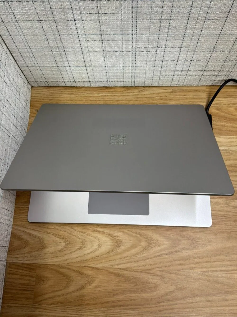 Microsoft surface laptop